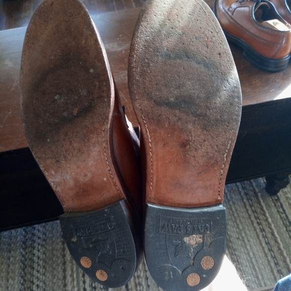 Hanovers - Picture 3 of 3